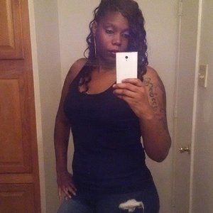 Meet your Posher, Denise